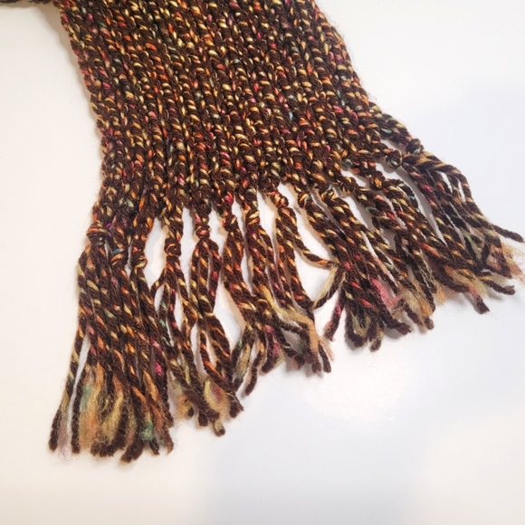 Vintage Brown Loose Mesh Knitted Scarf with Fringes - Picture 4 of 5